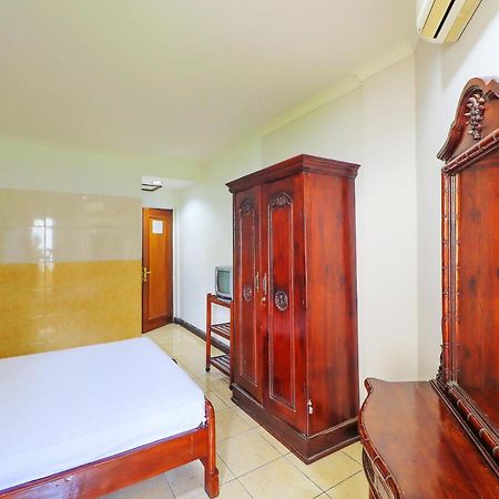 Oyo 91608 Hotel Gatsu Indah Denpasa Buitenkant foto