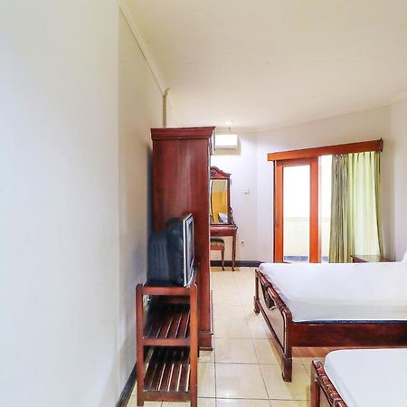 Oyo 91608 Hotel Gatsu Indah Denpasa Buitenkant foto