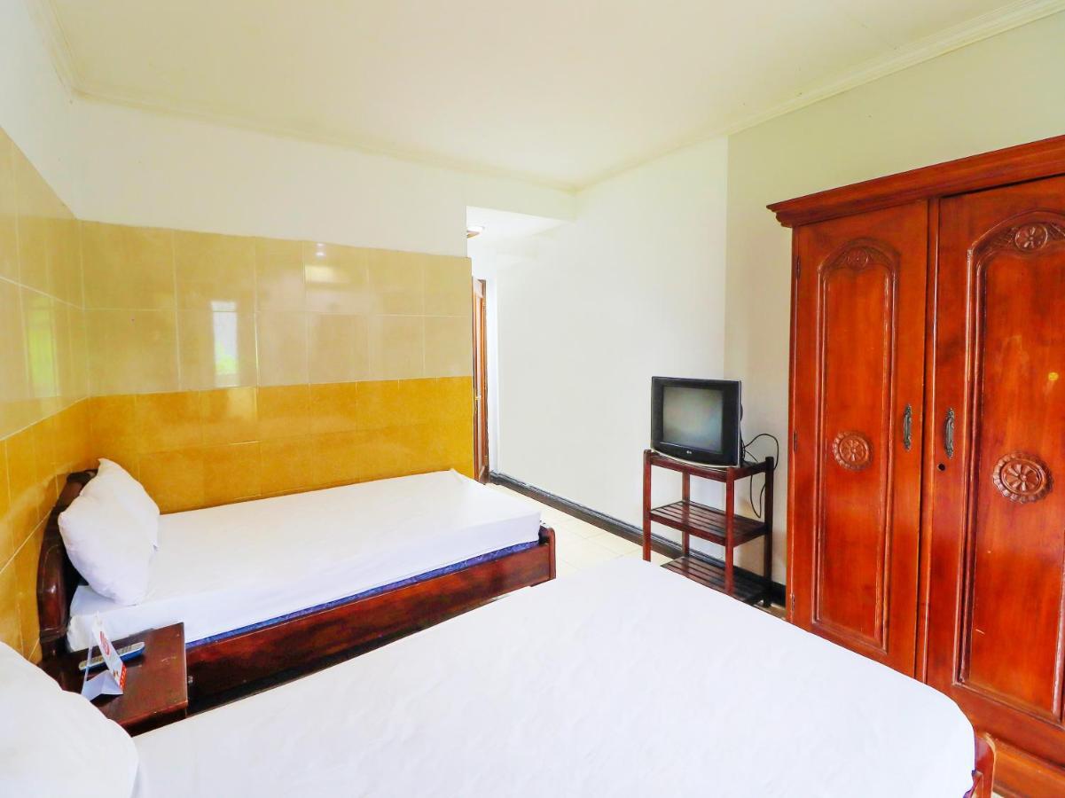 Oyo 91608 Hotel Gatsu Indah Denpasa Buitenkant foto