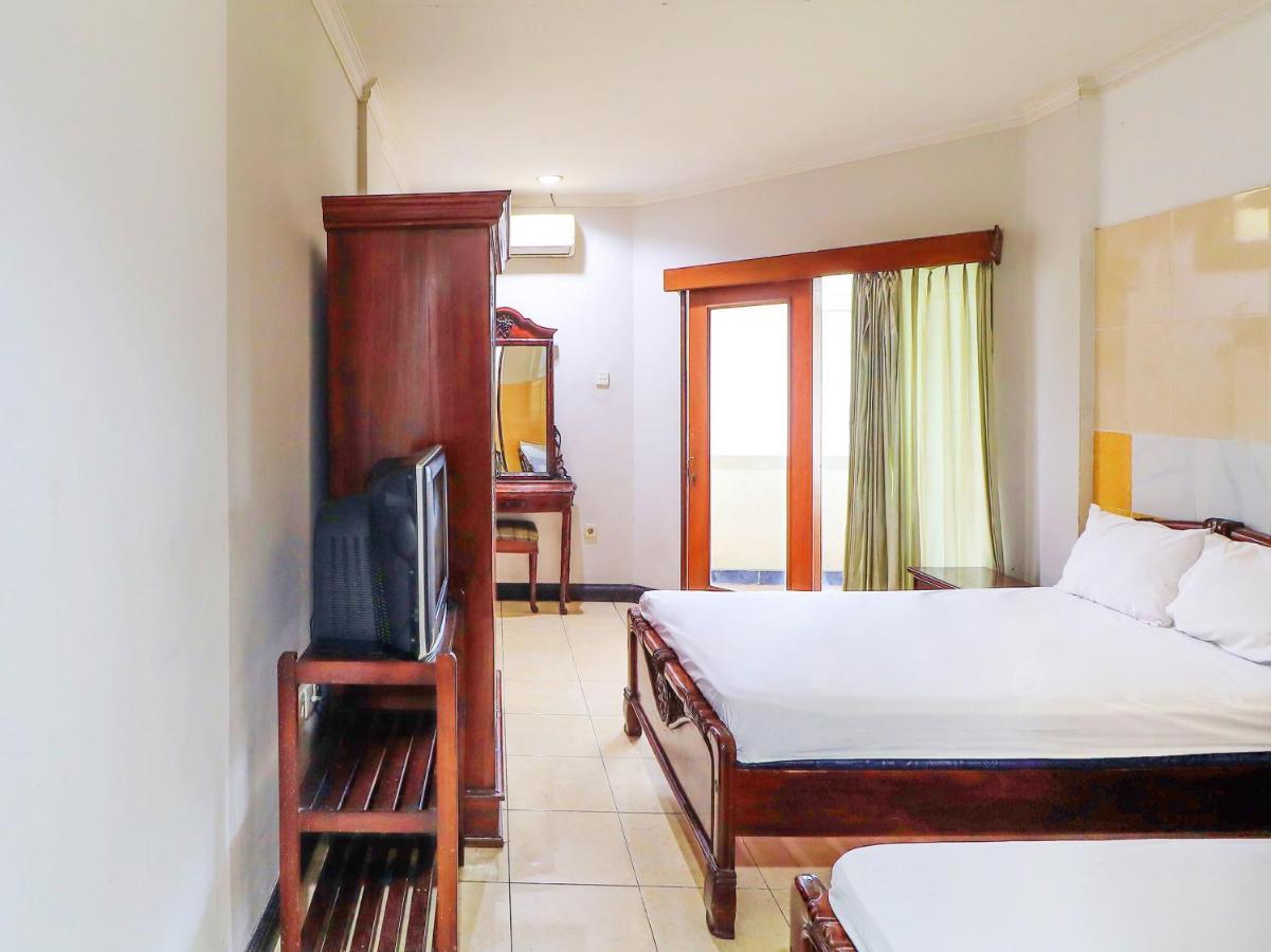 Oyo 91608 Hotel Gatsu Indah Denpasa Buitenkant foto